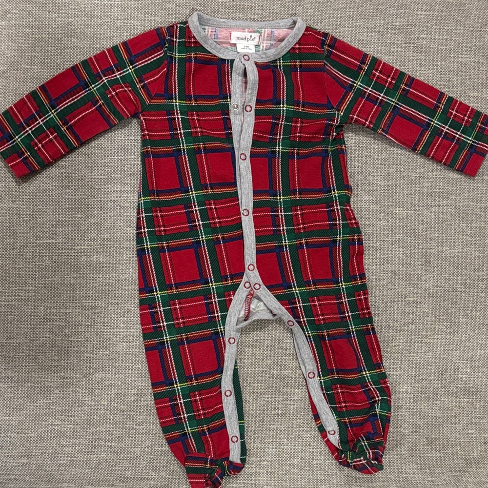 NWOT Mud Pie Holiday Plaid Footie Jammies 3-6 Mos